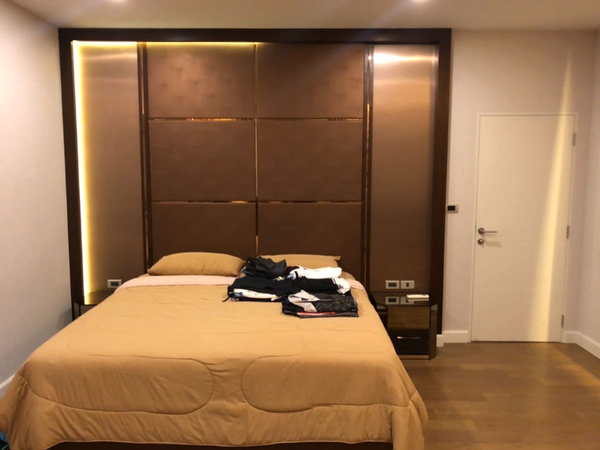 รูป บ้านเดี่ยวขายด่วน 🔥 Burasiri Watcharapol 🔥 4 ห้องนอน 5 ห้องน้ำ เฟอร์นิเจอร์ และ เครื่องใช้ไฟฟ้าครบ  - รูปที่ 6/11