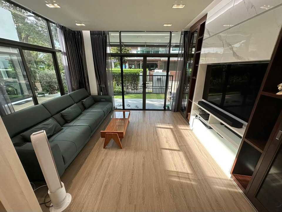 รูป 🏡ให้เช่า บ้านเดี่ยวหรูแปลงมุม “เศรษฐสิริ ศรีนครินทร์–พระราม 9” (กรุงเทพกรีฑา ซอย 7) ใกล้ทางด่วน ติดสวน เงียบสงบ เป็นส่วนตัว - รูปที่ 14/15