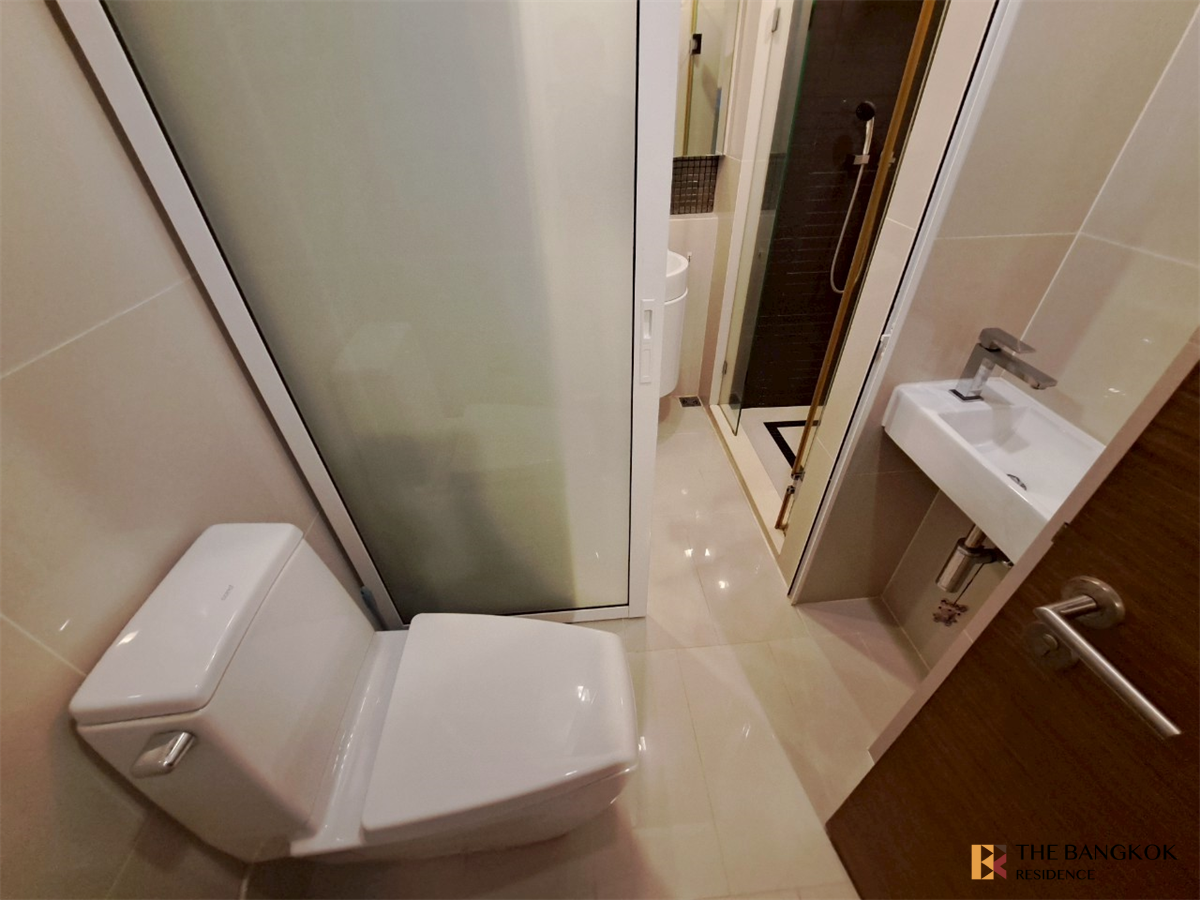 picture Premium Luxury Condo in Prime Location RHYTHM Sukhumvit 50 near BTS On Nut - 3/10