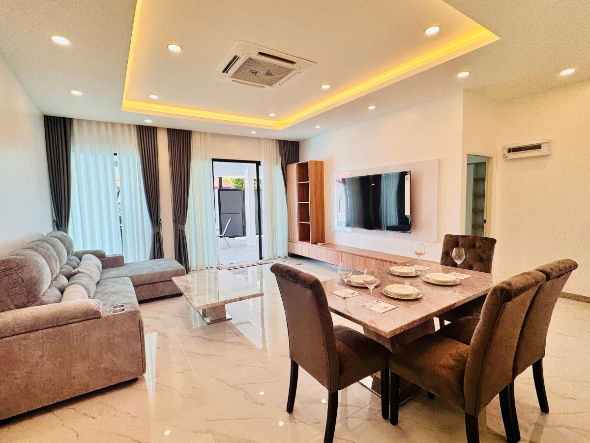 picture For sale pool villa Pattaya - Jomtien 10.9 M - 9/27