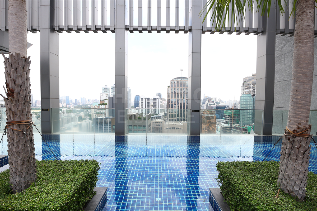 รูป คอนโด Luxury ทำเลใจกลางเมือง คอนโด ดิ แอดเดรส สุขุมวิท 28 ใกล้ BTS สถานีพร้อมพงษ์ - รูปที่ 7/9