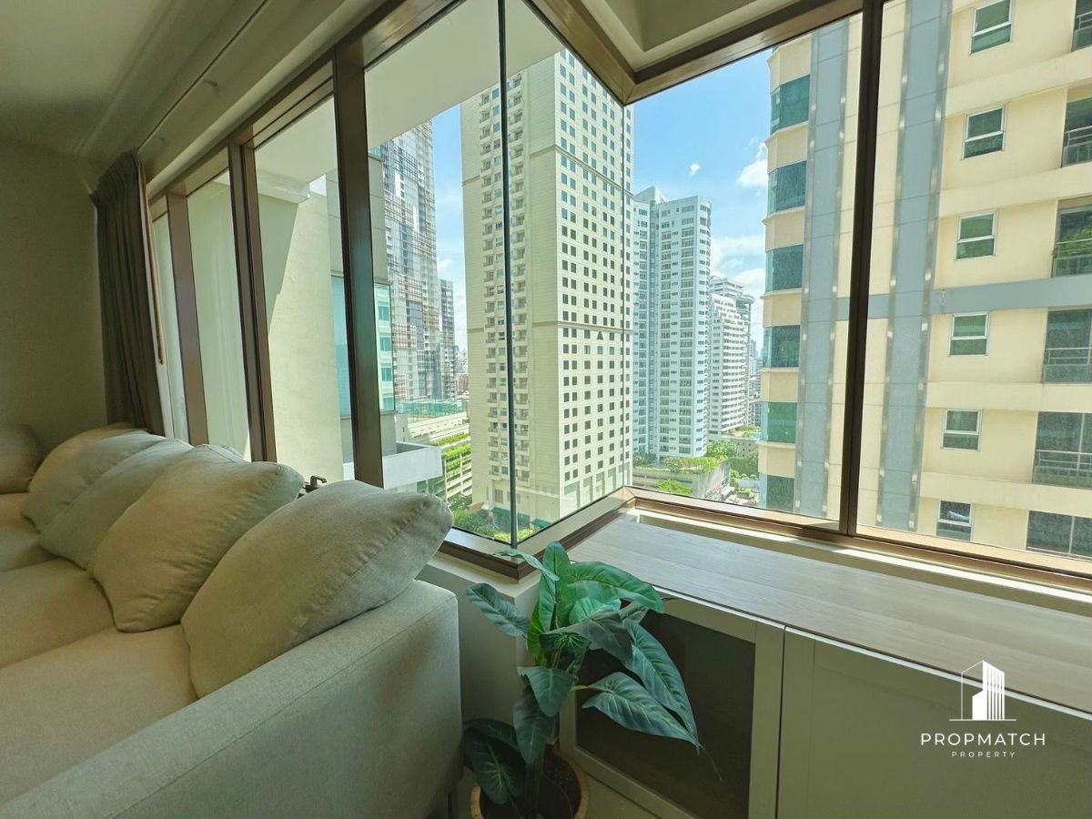 รูป  ✨Flash Deal ✨ The Emporio Place Sukhumvit 24 (3Bed3Bath161SQM.) พร้อมอยู่ ! เพียง  90,000บาทต่อเดือน Tel.0981315848 @propmatch - รูปที่ 1/12