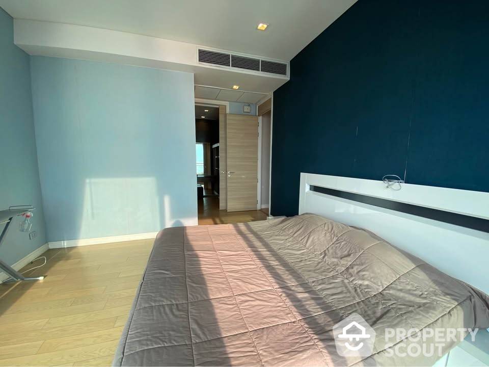 รูป คอนโด 2-ห้องนอน ที่ รีเฟล็คชั่น จอมเทียน บีช พัทยา ใกล้ เมืองพัทยา (ID 2166345) - รูปที่ 10/16