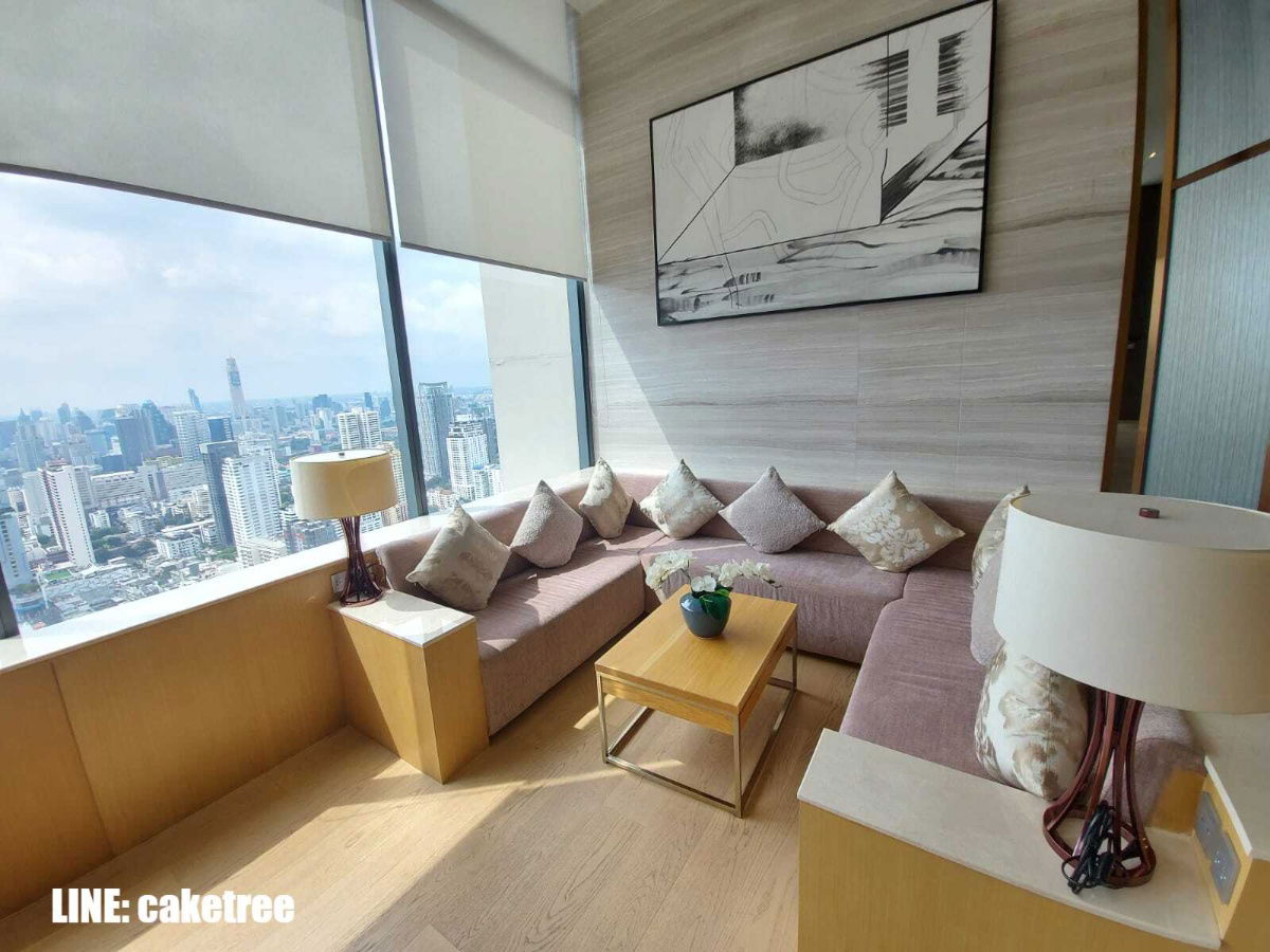 picture Homy and luxury 2 bedrooms unit for rent in the top location Esse Asoke. Well designed with high-level visions. BTS and MRT systems accessing.   - 39/49