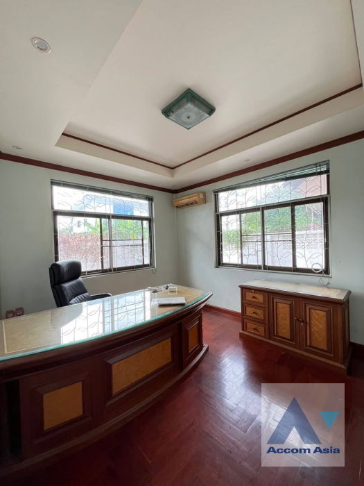 picture 🔼🔽 AccomA 📩 Elegant residence with wood finishes and spacious garden (AA42743) - 7/17