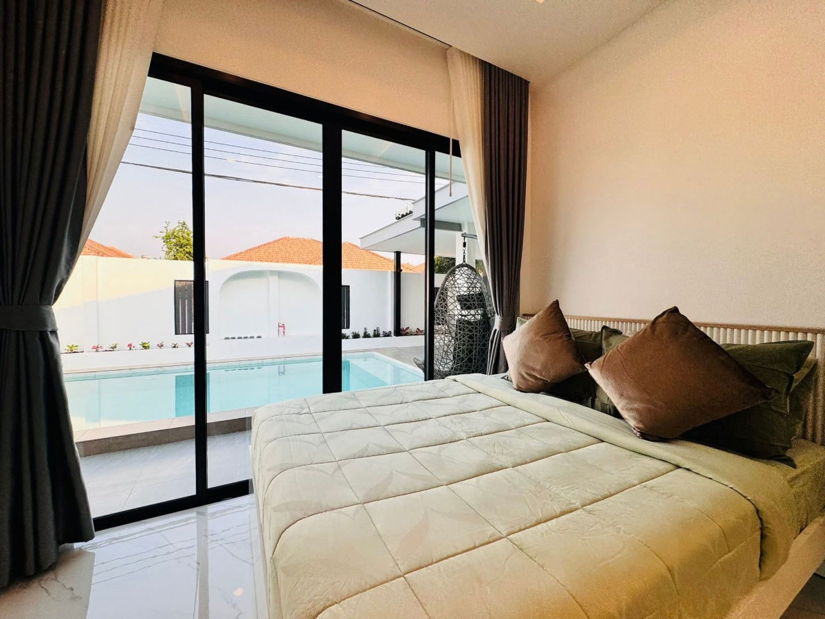 picture For sale pool villa Pattaya - Jomtien 10.9 M - 8/27