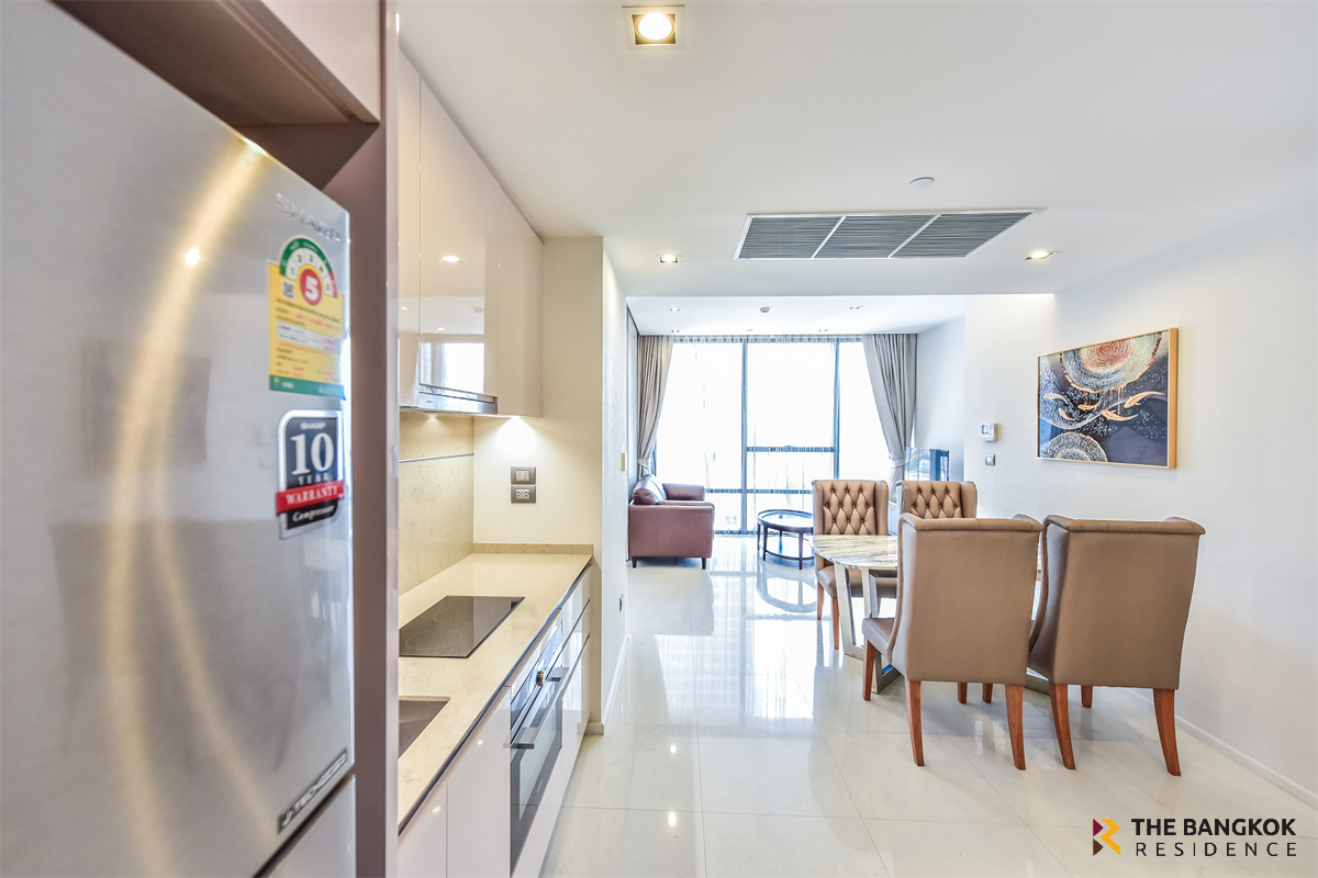 picture Luxury Condo in Central City Location The Bangkok Sathorn near BTS Surasak - 1/10