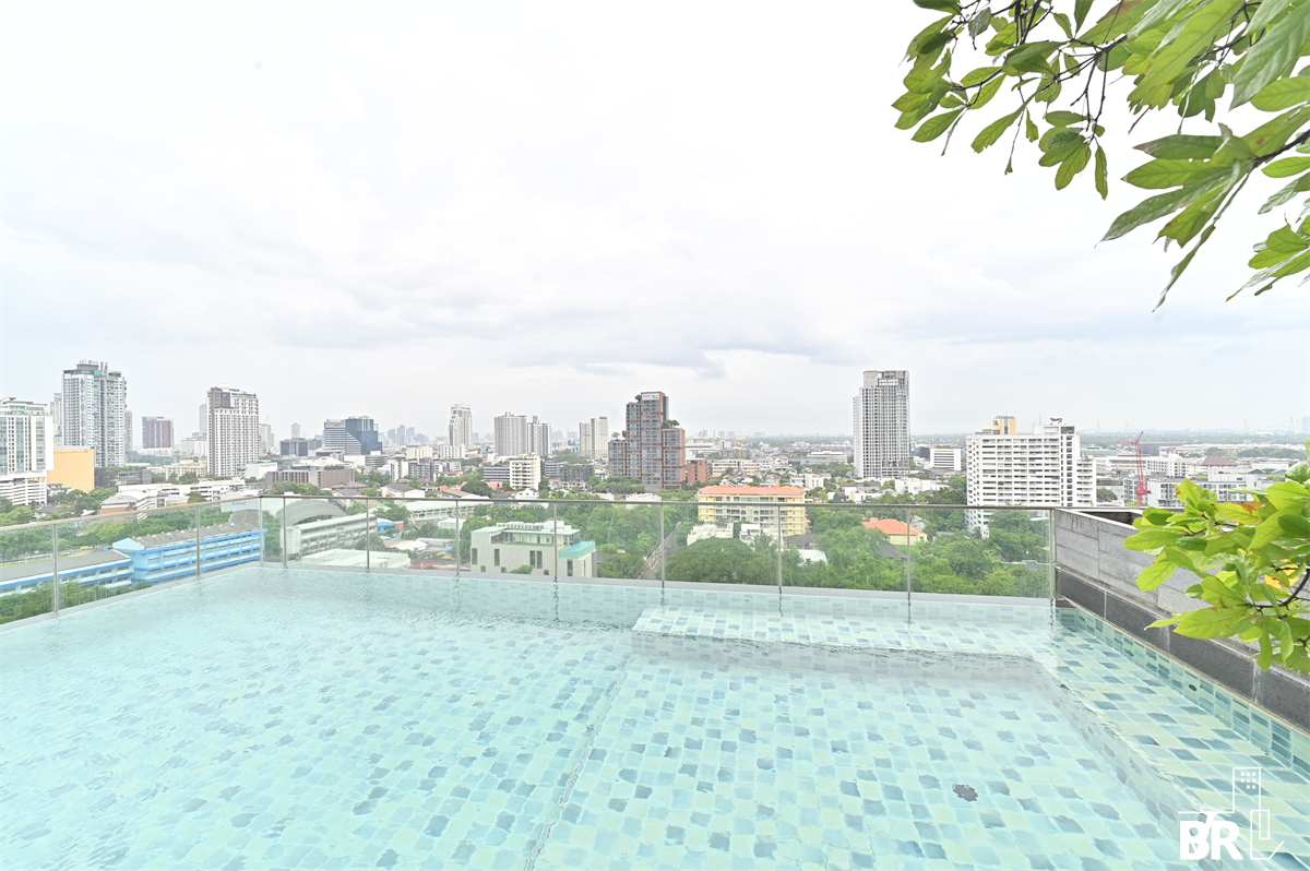 picture The Privilege of Luxury in an Economic Hub Location Ideo Morph 38 near BTS Thong Lo - 8/9
