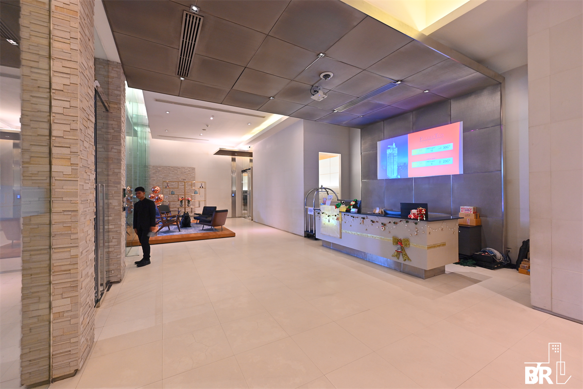 picture Fullerton Luxurious Design, Elevated Atmosphere near BTS Ekkamai - 3/9