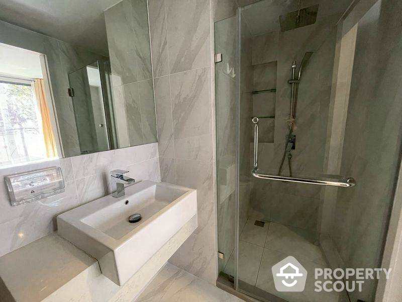 picture 1-BR Condo at Ideo Mobi Sukhumvit 40 near BTS Ekkamai (ID 2171257) - 8/8