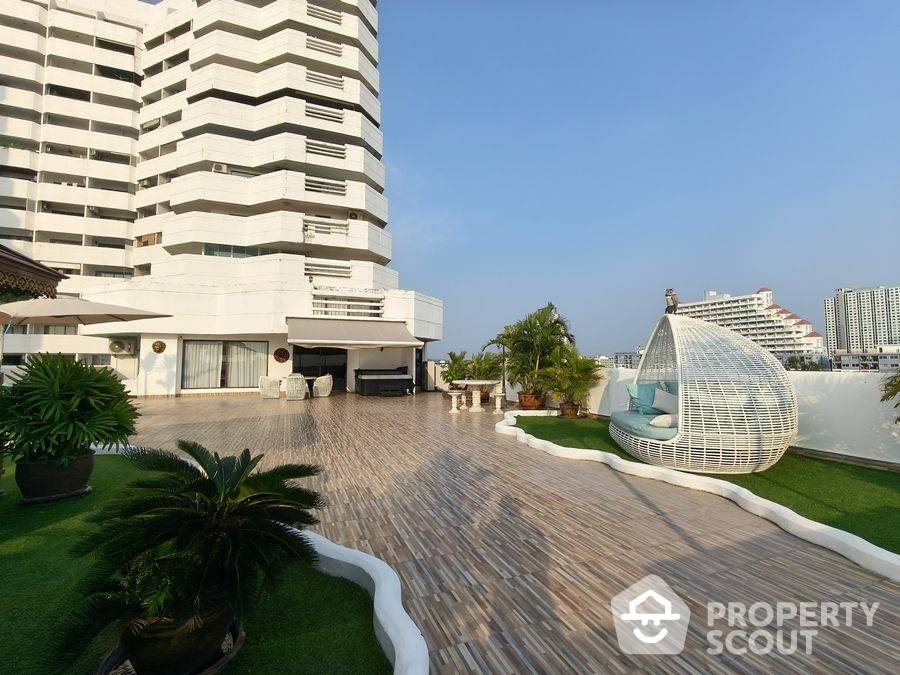 picture 2-BR Condo at Jomtien Paradise Condominiums close to Jomtien Beach (ID 2172242) - 37/40