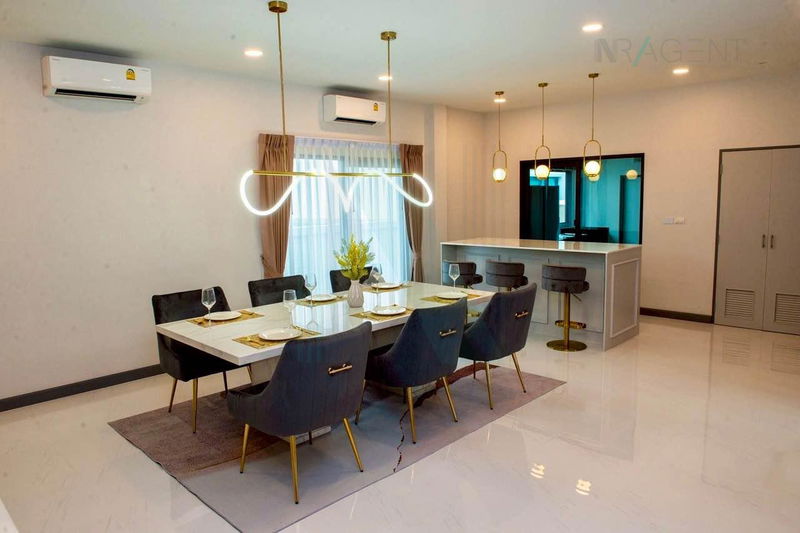 Houses for rent : 🎉 For Rent 2-story House THE CITY BANGNA 4 bedroom 6 bathroom