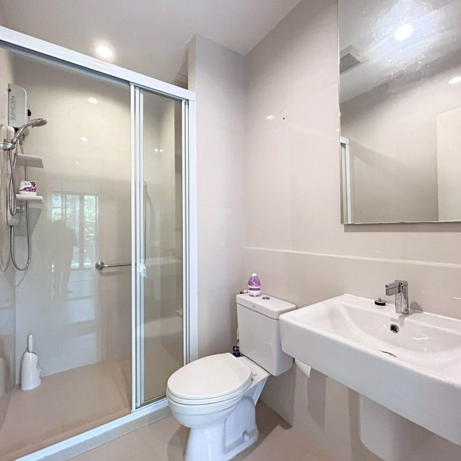 picture The Base Uptown For Sell WR-03093 - 10/14