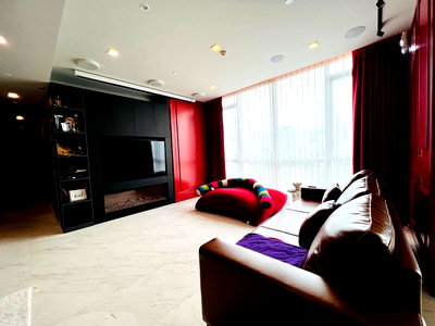 คอนโดให้เช่า : ♥Colorful style♥ ชั้น 05+ 125.20 ตร.ม. 1 ห้องนอน 1 Walk-in closet | คอนโดใกล้ เจ อเวนิว ทองหล่อ 2 นาที, BTS ทองหล่อ 5 นาที, ดองกิ มอลล์ 7 นาที