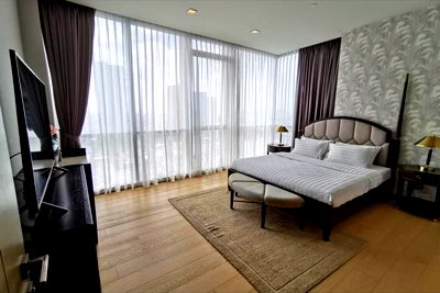 ขายคอนโด : • Good Deal • ชั้น 15+ 125.20 ตร.ม. 2 ห้องนอน | คอนโดใกล้ เจ อเวนิว ทองหล่อ 2 นาที, BTS ทองหล่อ 5 นาที, ดองกิ มอลล์ 7 นาที