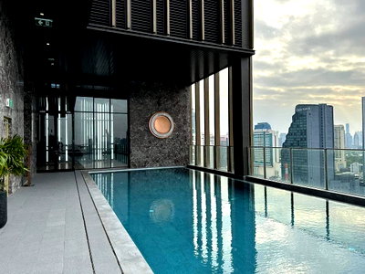คอนโดให้เช่า : Noble Around 33 2 ห้องนอน ใกล้ บีทีเอส