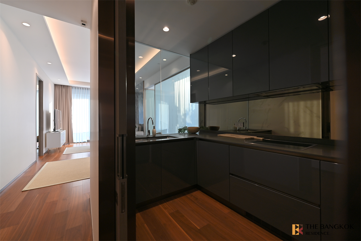 picture The Estelle Phrom Phong Luxury Unit, Ready for You Without the Wait near BTS Phrom Phong - 9/10