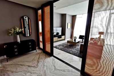 คอนโดให้เช่า : • Good Deal • ชั้น 15+ 125.20 ตร.ม. 2 ห้องนอน | คอนโดใกล้ ดองกิ มอลล์ 4 นาที, BTS ทองหล่อ 5 นาที