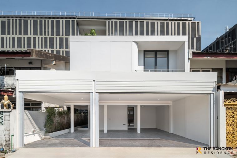 บ้านแฝด ประดิพัทธิ์ ทำเลเต็มไปด้วยชีวิตชีวาและสะดวกสบาย 