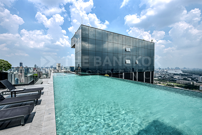 Condos for sale : KnightsBridge Prime Sathorn  Premium Luxury Condo in Prime Location