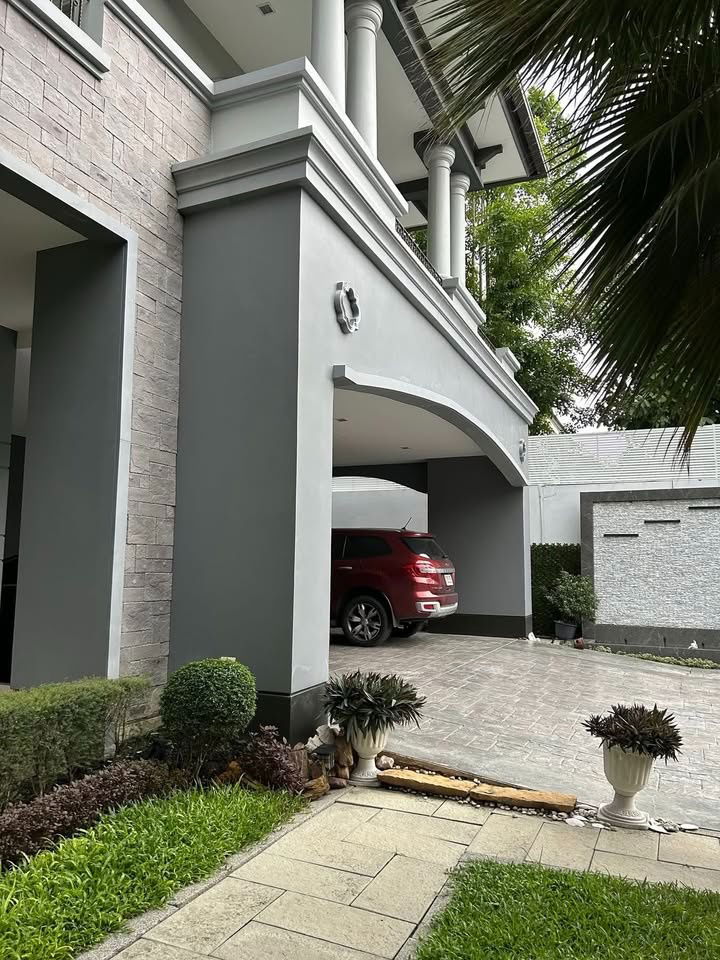 Houses for rent : For rent The Grand Pinklao Alpina zone