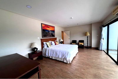 เช่าคอนโด รพ.ป่าตอง : [920081021-136] Patong Tower for rent. Bangla Road. Phuket Thailand