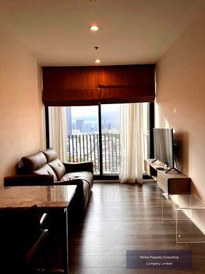 Condos for rent : For Rent Whizdom Essence Line ID: @condobkk (with @) Code H33210