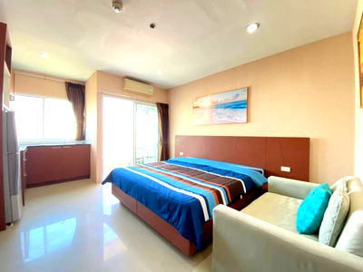 Condos for sale Pattaya-NaKlua Road : ⛵ AD Hyatt ⛵ Foreigner quota / Sea view / 28F / Studio for quick sale彡