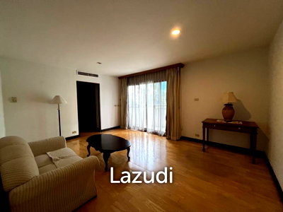 Condos for sale : 4 Bedroom 4 bedroom Condo 272 Sq.m. at Liang Garden