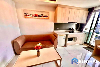 Condos for sale Tesco Lotus South Pattaya : For sale Arcadia Beach Resort 1 bedroom Pool view Foreign Quota