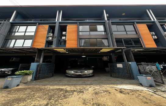 ทาวน์โฮมให้เช่า : ให้ เช่าทาวน์โฮม 3.5 ชั้น พร้อมเฟอร์นิเจอร์ โครงการ Haus35 แจ้งวัฒนะ