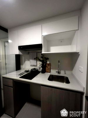 Condos for sale Ramkhamhaeng Road : 1-BR Condo at Origin Plug & Play Ramkhamhaeng Triple Station in Hua Mak (ID 2005422)