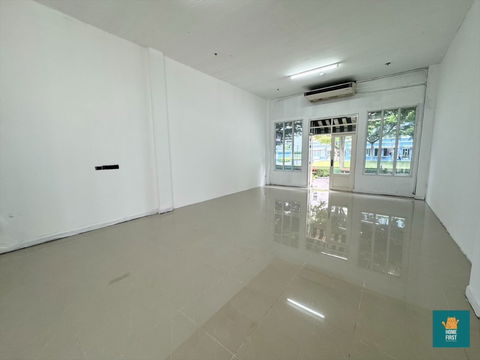 Shop for rent Chapter One, Rat Burana, 49 sq m., 12,000 baht