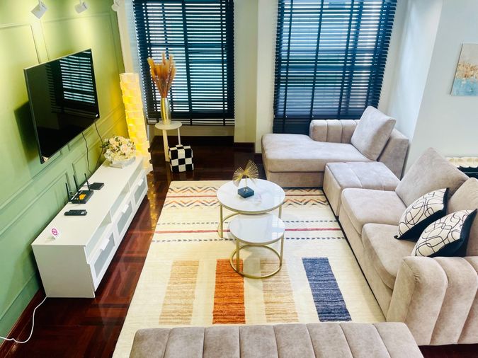 ให้เช่า บ้านแฝด มีสรว่ายน้ำ 4 ห้องนอน 3.5  ห้องน้ำ 330 ตรม.ในชอยสุขุมวิท 26