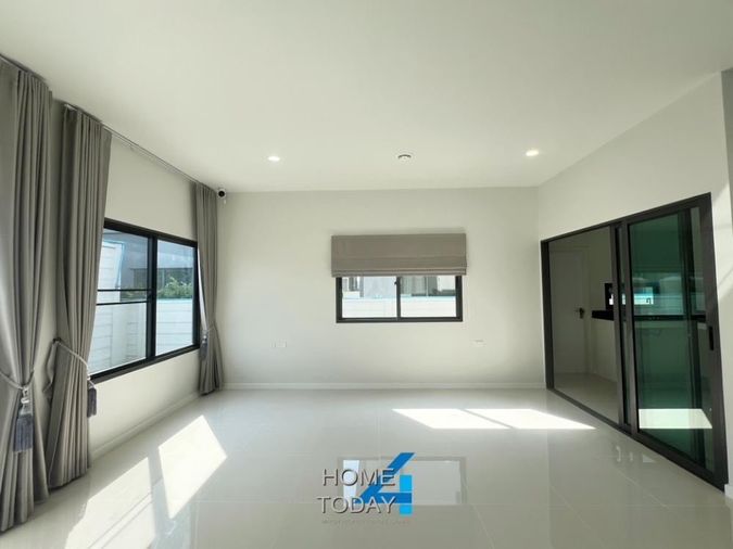 4-bed house for rent, 230 sqm, 57.5 sq wah, Grand Britania Rama 9-Krungthep Kreetha