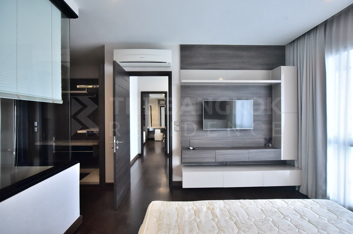picture Ivy Ampio near MRT Cultural Center of Thailand Station The Privilege of Luxury in an Economic Hub Location - 9/10