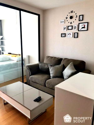 Condos for sale Silom Complex Department Store : 1-BR Condo at Noble Revo Silom near BTS Surasak (ID 1355608)