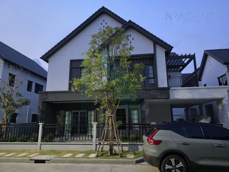 บ้านเดี่ยวให้เช่า : 🚩 ให้เช่าบ้านเดี่ยว 2 ชั้น เซนโทร บางนา 2 4 ห้องนอน 5 ห้องน้ำ