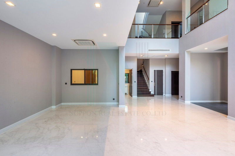 Houses for sale : 🔺 For Sell House THE GENTRY VIBHAVADI 3-story 5 bedroom 7 bathroom