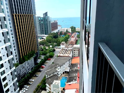 คอนโด ซอยบัวขาว : ⛵ Base ⛵ Foreinger quota / Pool view / 19F / 1bedroom for quick sale彡g