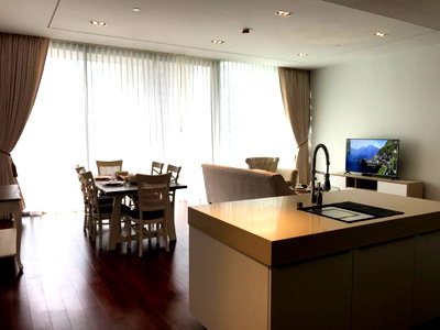 คอนโดให้เช่า : ♦ Prime Location ♦ ชั้น 15+ | 2 ห้องนอน 133.00 ตร.ม. | ใกล้ BTS พร้อมพงษ์ 110 ม., เอ็มควอเทียร์ 260 ม., เอ็มโพเรียม 260 ม.