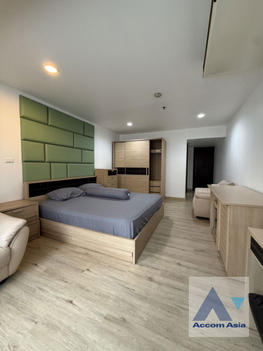 picture 🔼🔽 AccomA 📩  2 BR Condominium @Baan Suan Petch (AA44005) - 7/12