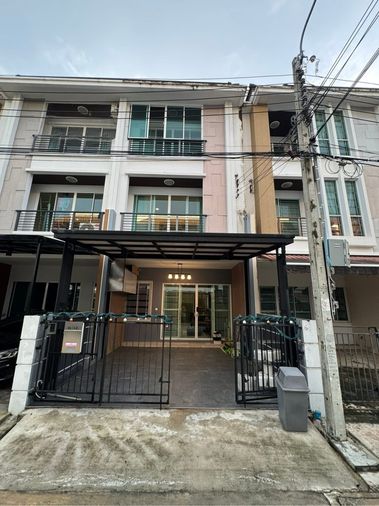 ให้เช่าทาวน์โฮม 3 ห้องนอน 167 ตร.ม. 20 ตร.ว. บ้านกลางเมือง เอสเซ้นส์ สาทร - ตากสิน 2