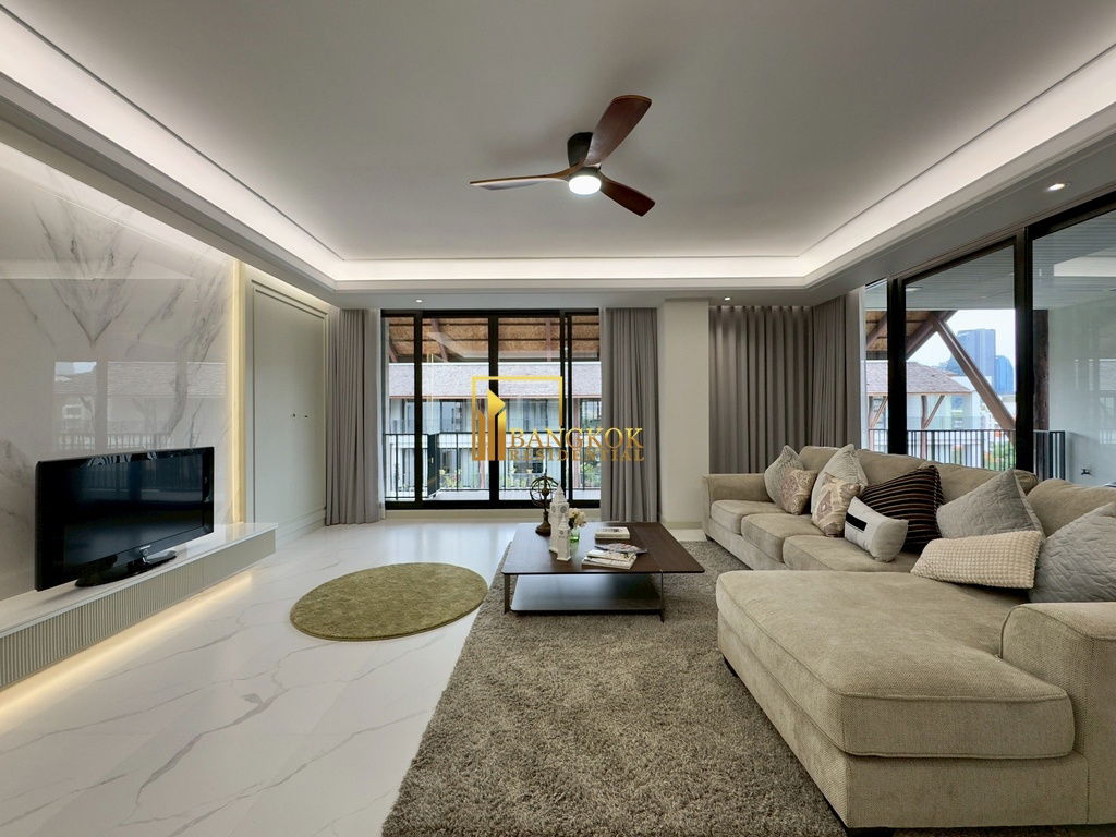 picture Very Spacious 4 Bedroom Luxury Apartment For Rent in Phrom Phong - BR0966AP - 2/65