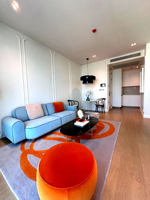 Condos for sale : For sale The Strand thonglor best price free furniture