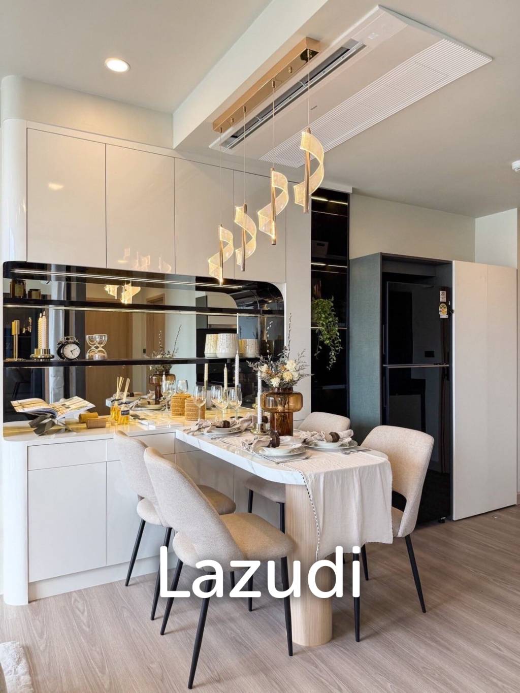 Luxurious 2-Bedroom Condo in The Deck Patong - image 6