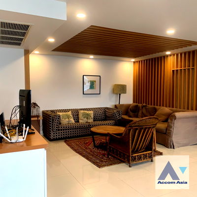 คอนโดให้เช่า : 🔼🔽 AccomA 📩 Bright and spacious condo with classic finishes at Sukhumvit Casa (AA39649)