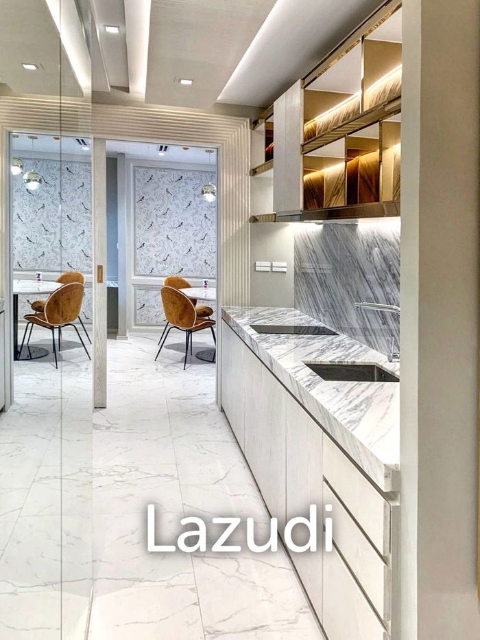 รูป 111 Residence Luxury Apartment Sukhumvit 39 (Soi Phopmit) for RENT - รูปที่ 4/11