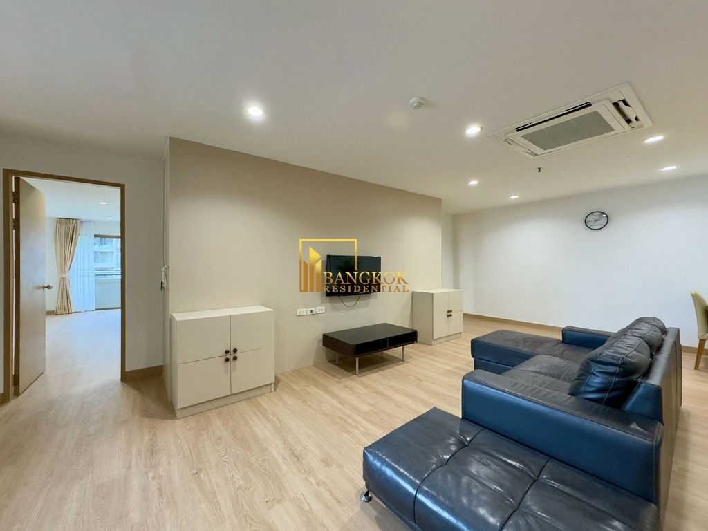 รูป Baan Suanpetch - Spacious 2 Bedroom Condo in Phrom Phong Area - BR18862CD - รูปที่ 4/36