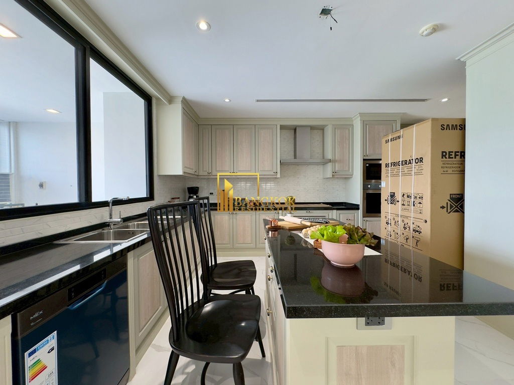 picture Very Spacious 4 Bedroom Luxury Apartment For Rent in Phrom Phong - BR0966AP - 17/65